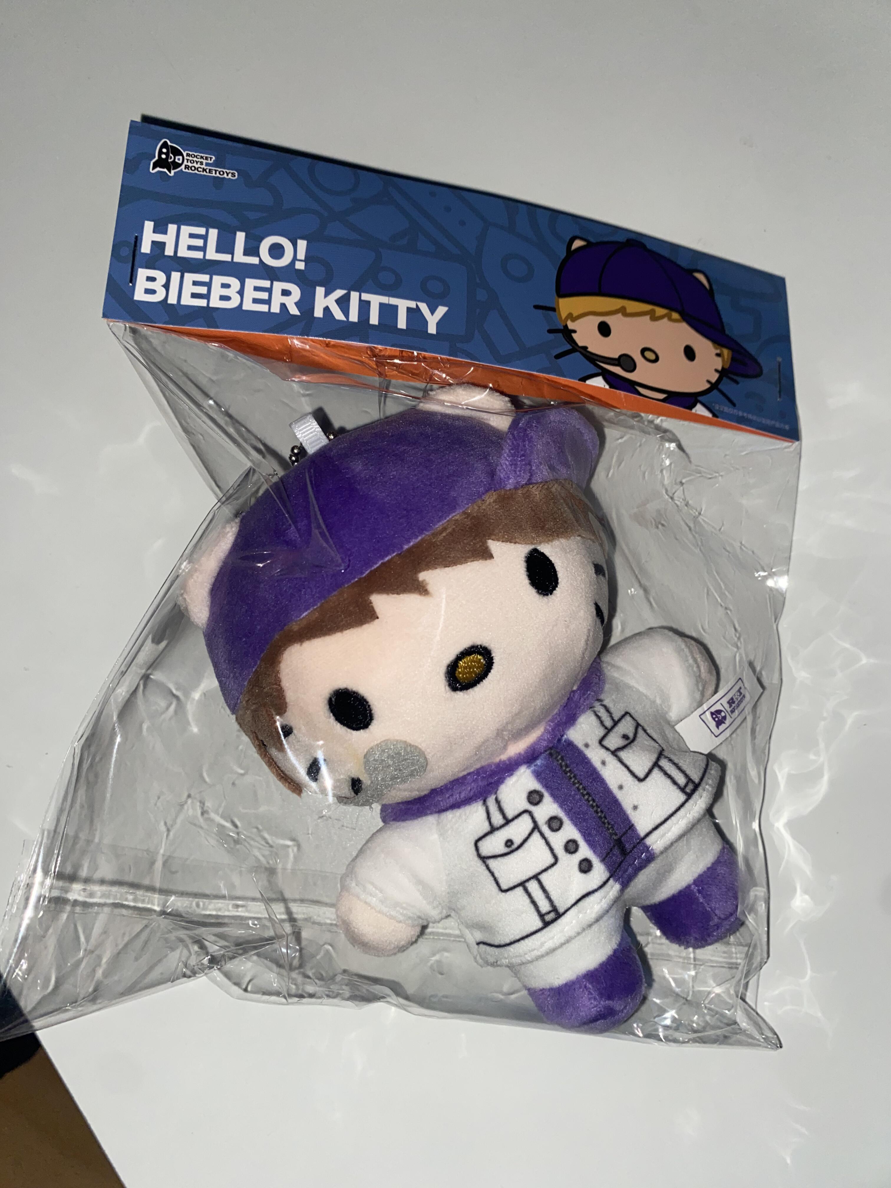 Bieber Hello Kitty Plush Keychain Bag Charms