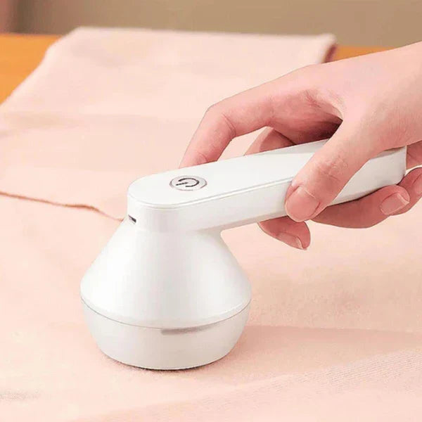 Rechargeable Fabric Shaver with 2 Replaceable Stainless Steel 6-Leaf Blades(1 Free Extra Included) | Lint Remover with 3-Speed Settings  - Efficient Sweater and Lint Shaver for Clothes, Removing Fuzz, Lint Balls, Pills, and Hairballs.Christmas Gift.