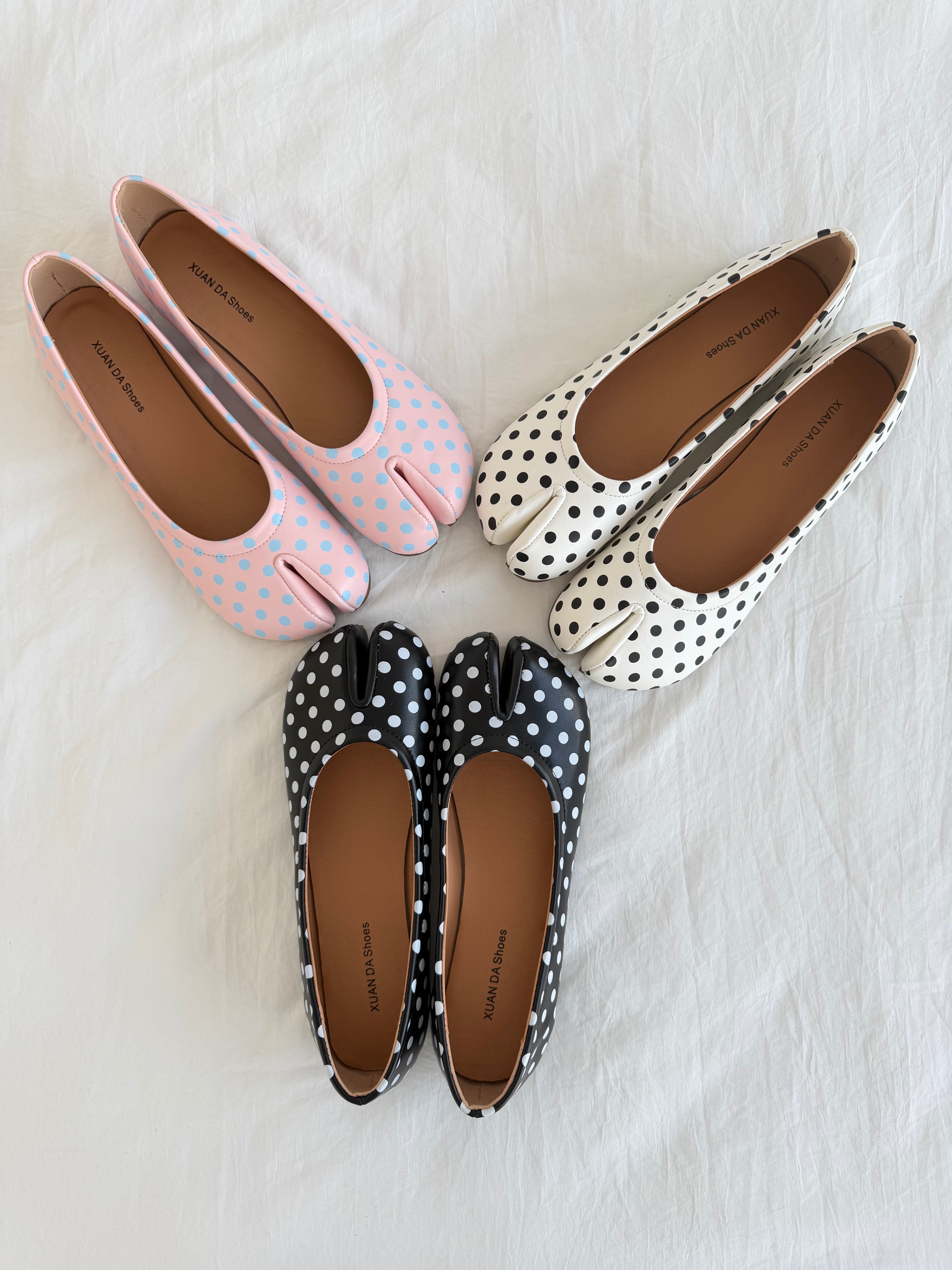Girly Polk Dot Tabi Shoes Mary Janes Ballet Flat Low Top Split Toe Cute Casual Lightweight Shoes