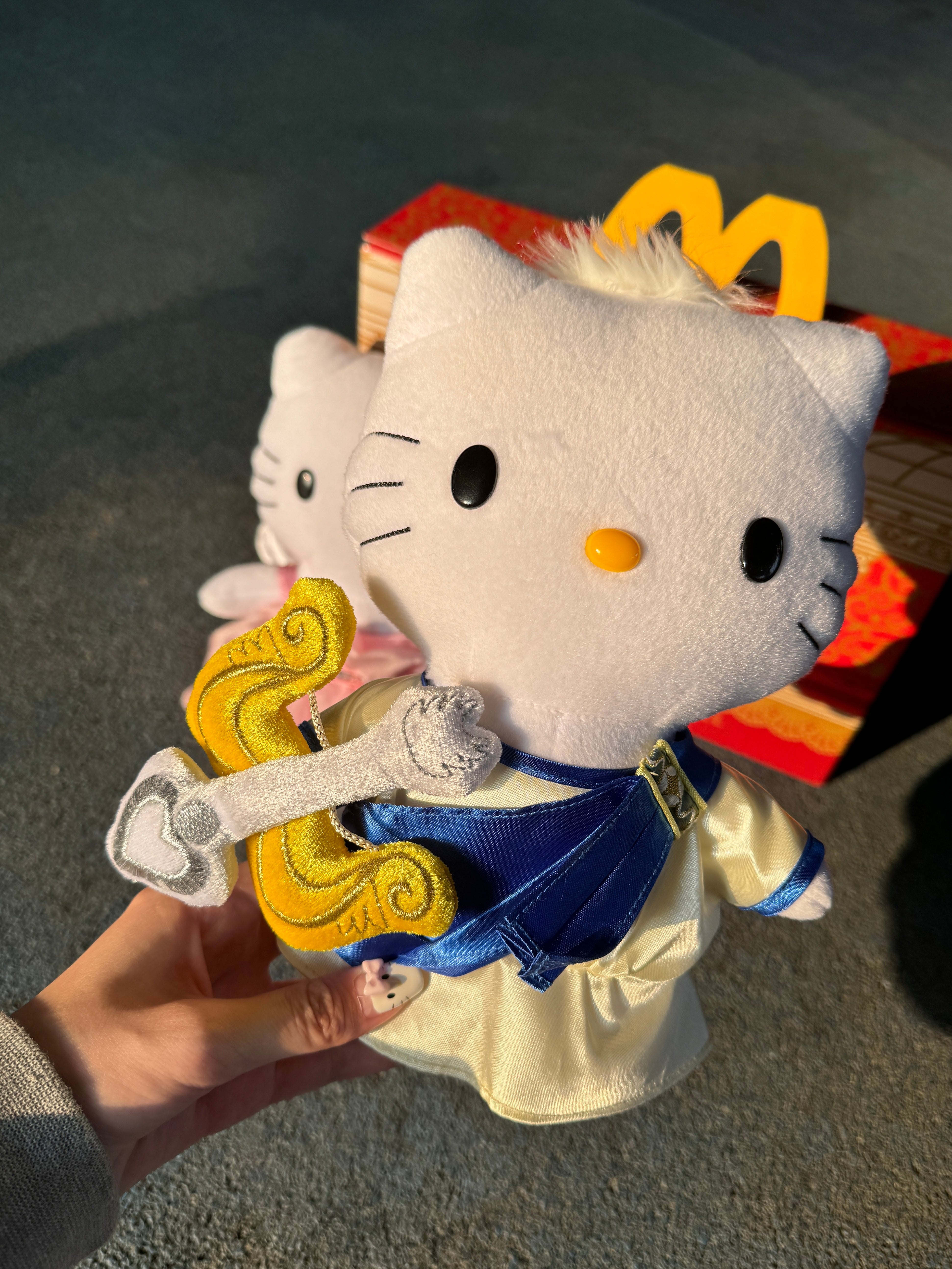Macdonald Hello Kitty & Daniel Cupid Valentine Plush