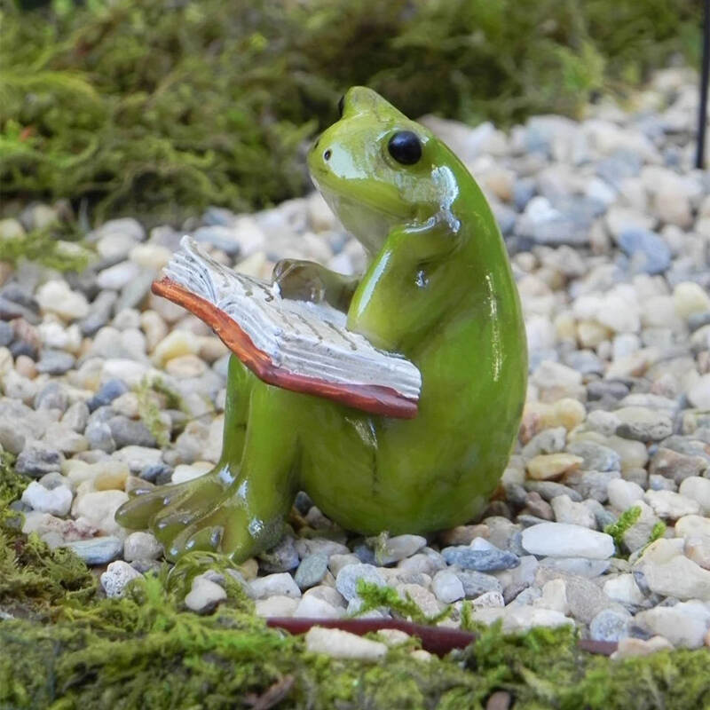 Frog Flower Pot Hugger Figurines