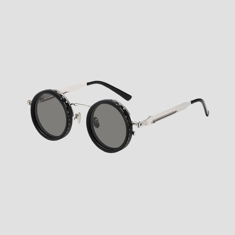 Adjustable polarised sunglasses