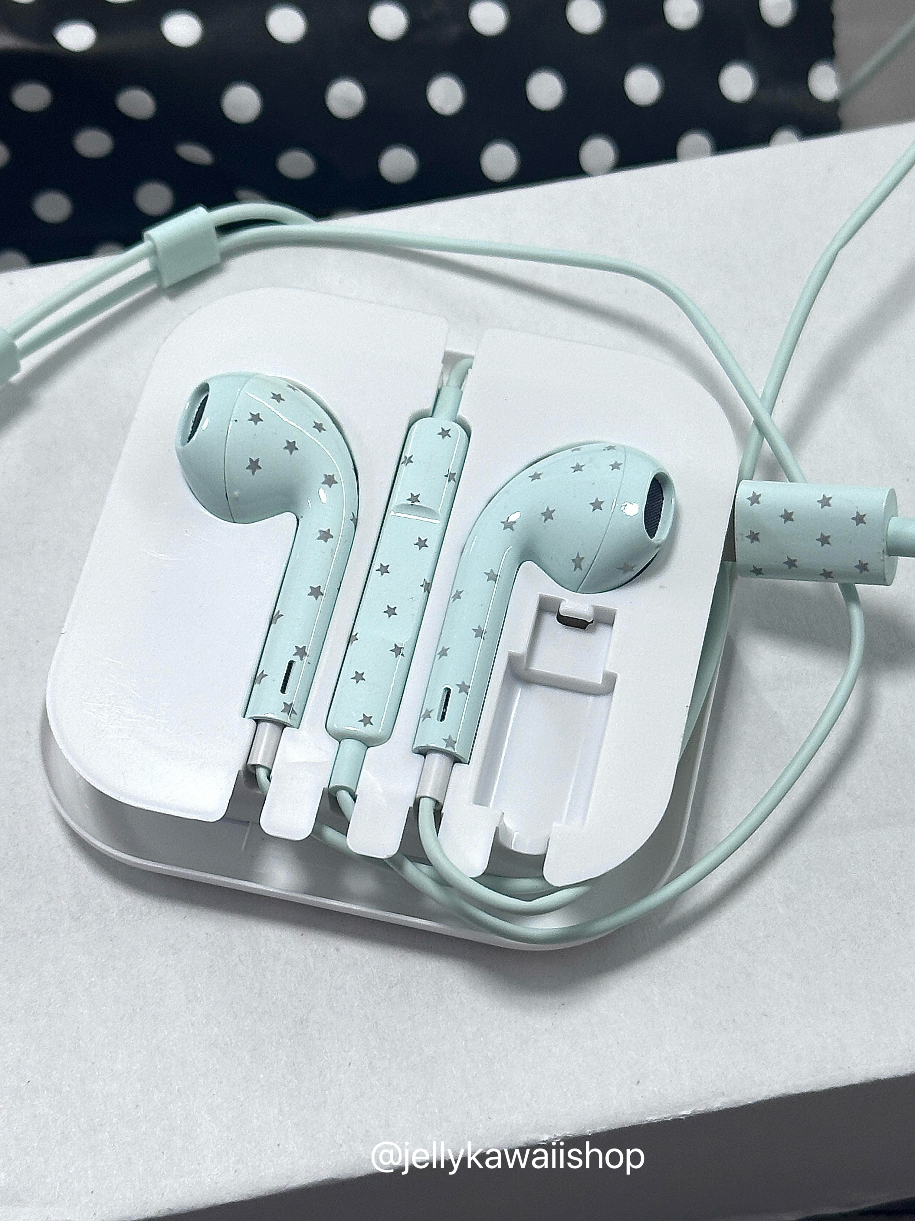 Polka-dot Coloured Wired Earbuds with Microphone in-Ear Headphones