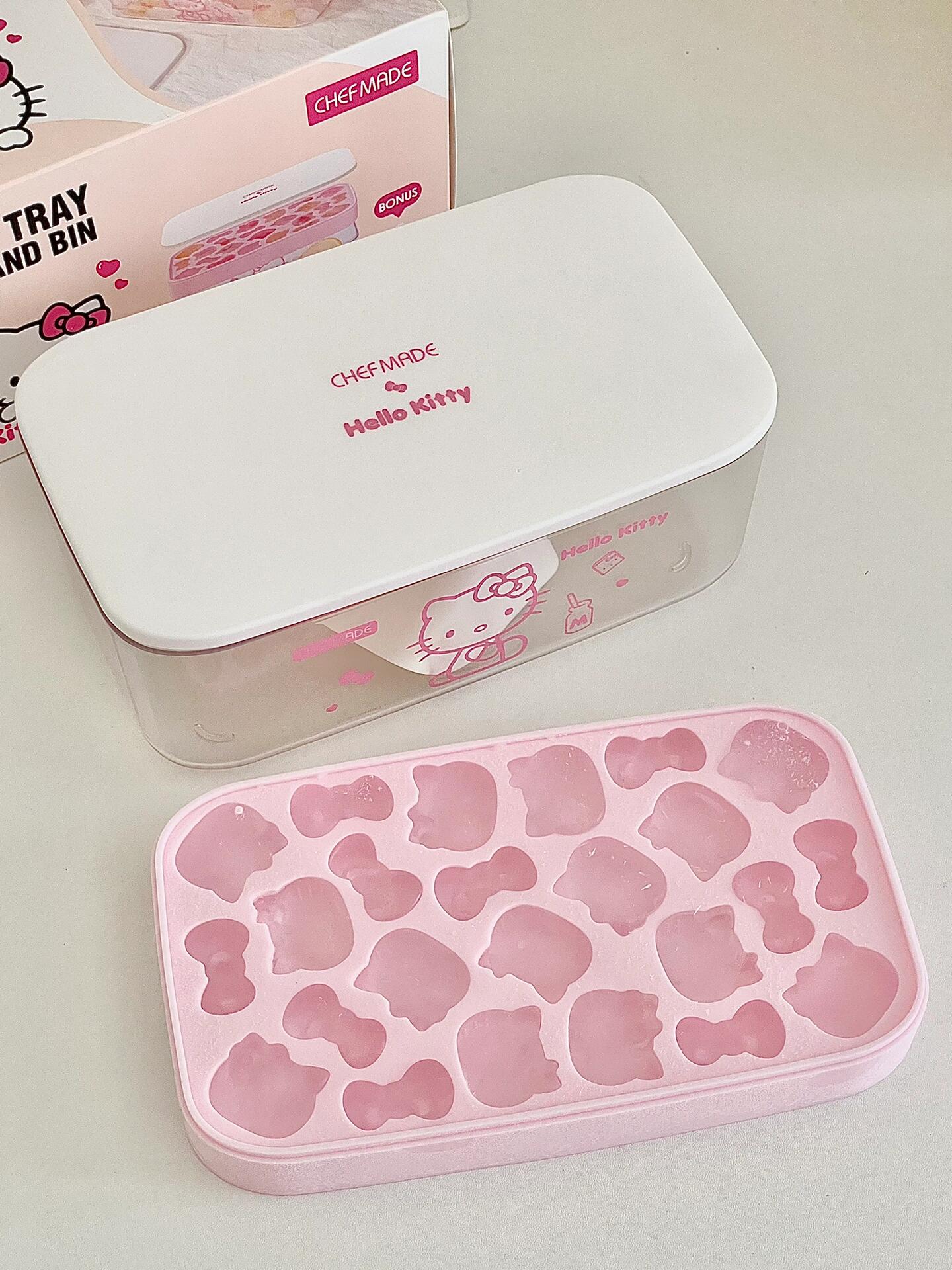 Hellokitty Shape Ice Cube Tray with Lid and Bin (with Scoop)