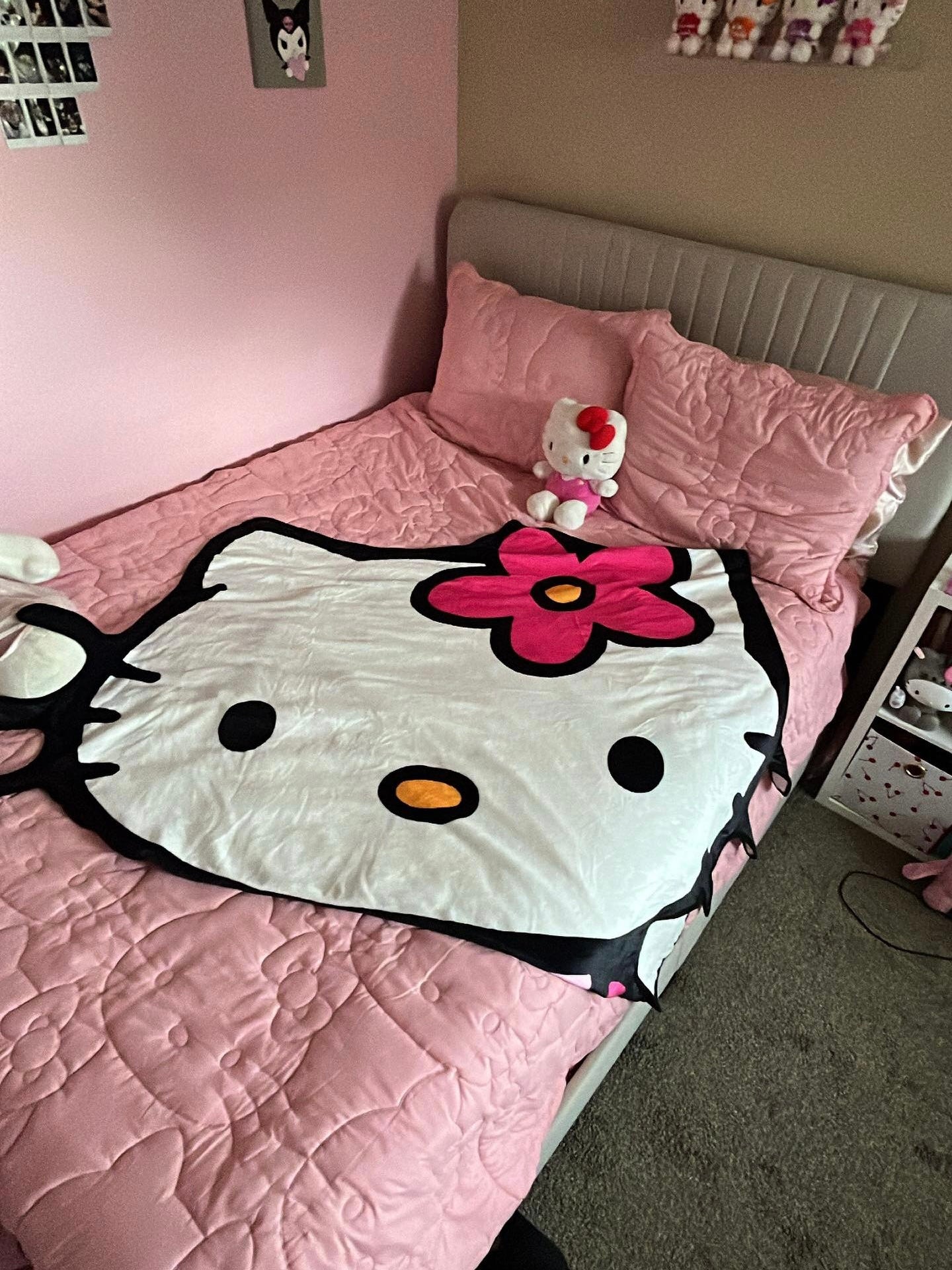 KT Shape  Flannel Blanket