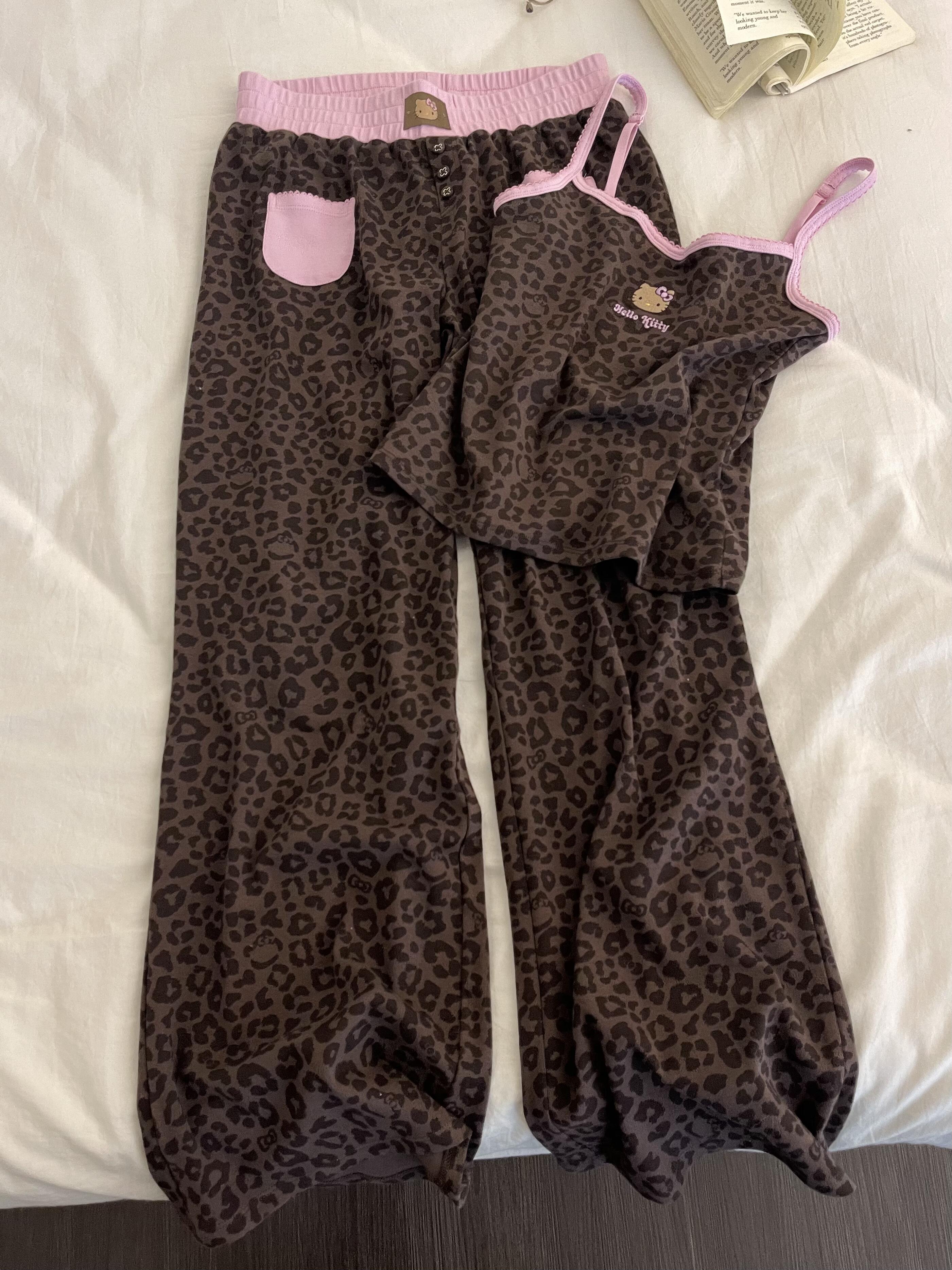 Hellokitty Leopard Print Cotton Pajama Set 2 Piece