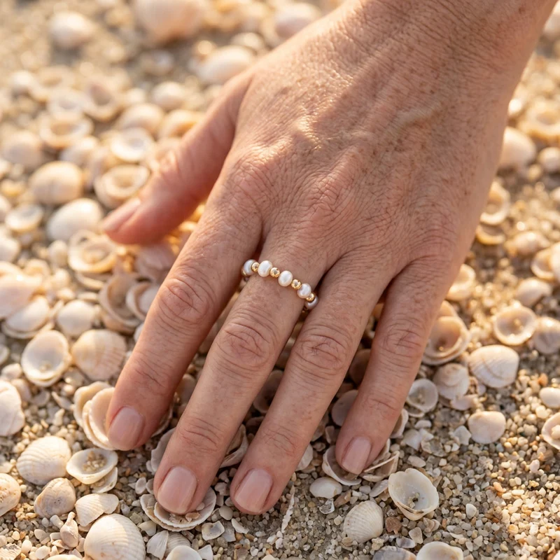 🤍 Elegant Freshwater Pearl Necklace