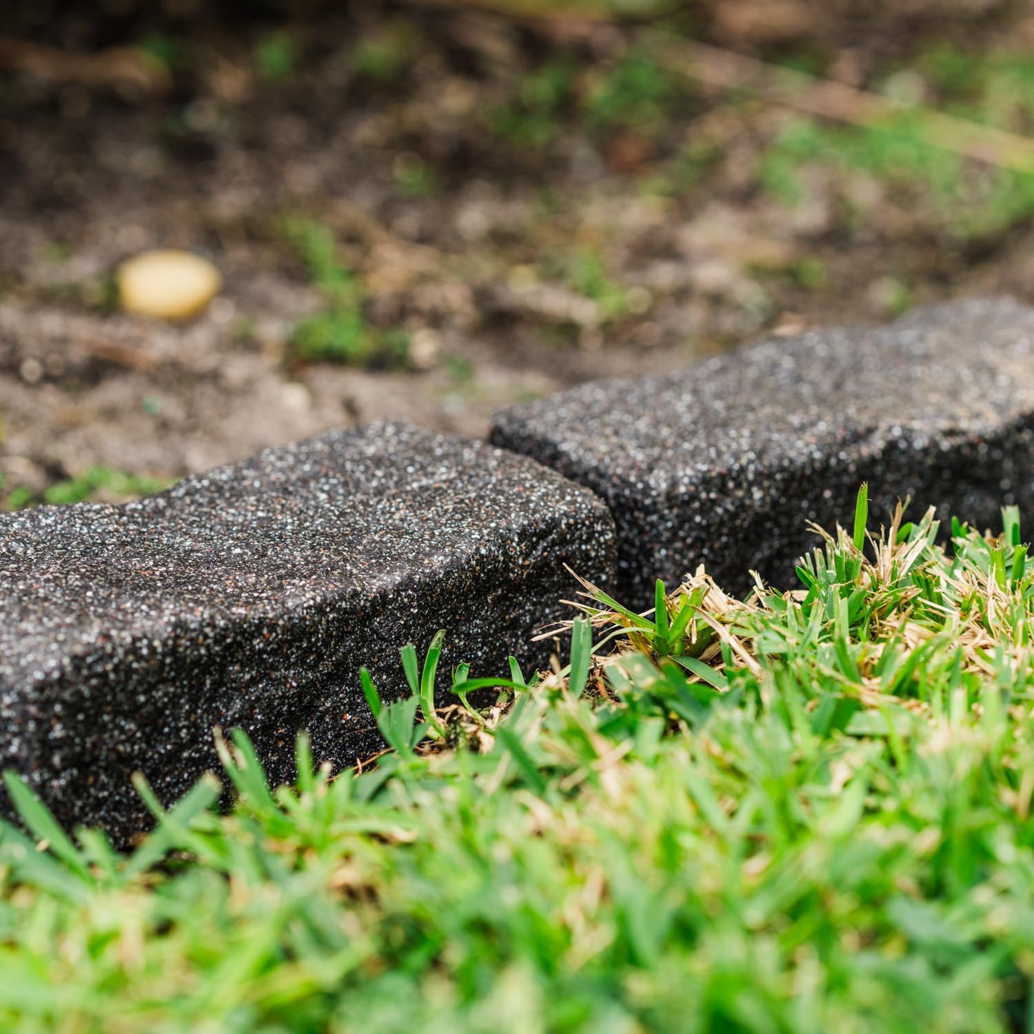 Landscape Edging | Garden Edging Border | Faux Stone Bricks for Lawn edging, Flower beds, Pathways & Yard Edging