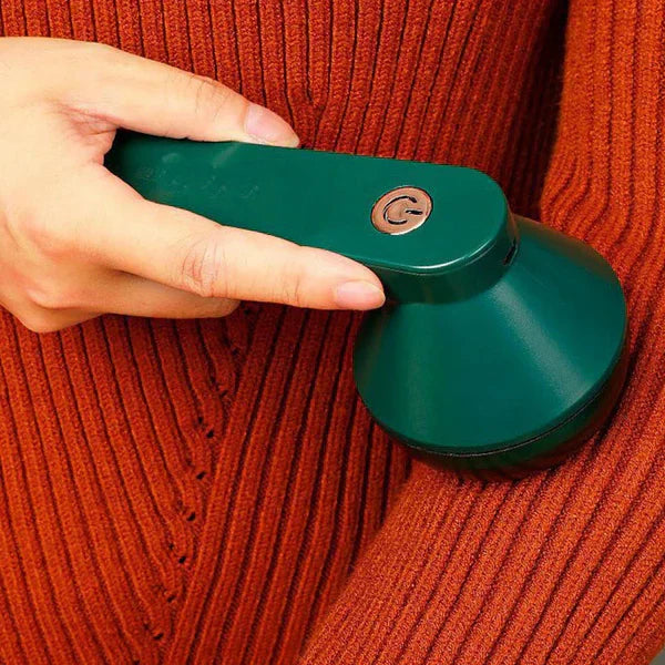 Rechargeable Fabric Shaver with 2 Replaceable Stainless Steel 6-Leaf Blades(1 Free Extra Included) | Lint Remover with 3-Speed Settings  - Efficient Sweater and Lint Shaver for Clothes, Removing Fuzz, Lint Balls, Pills, and Hairballs.Christmas Gift.