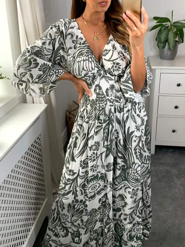 NEW🔥 V Neck Elastic Waist Printed Dress