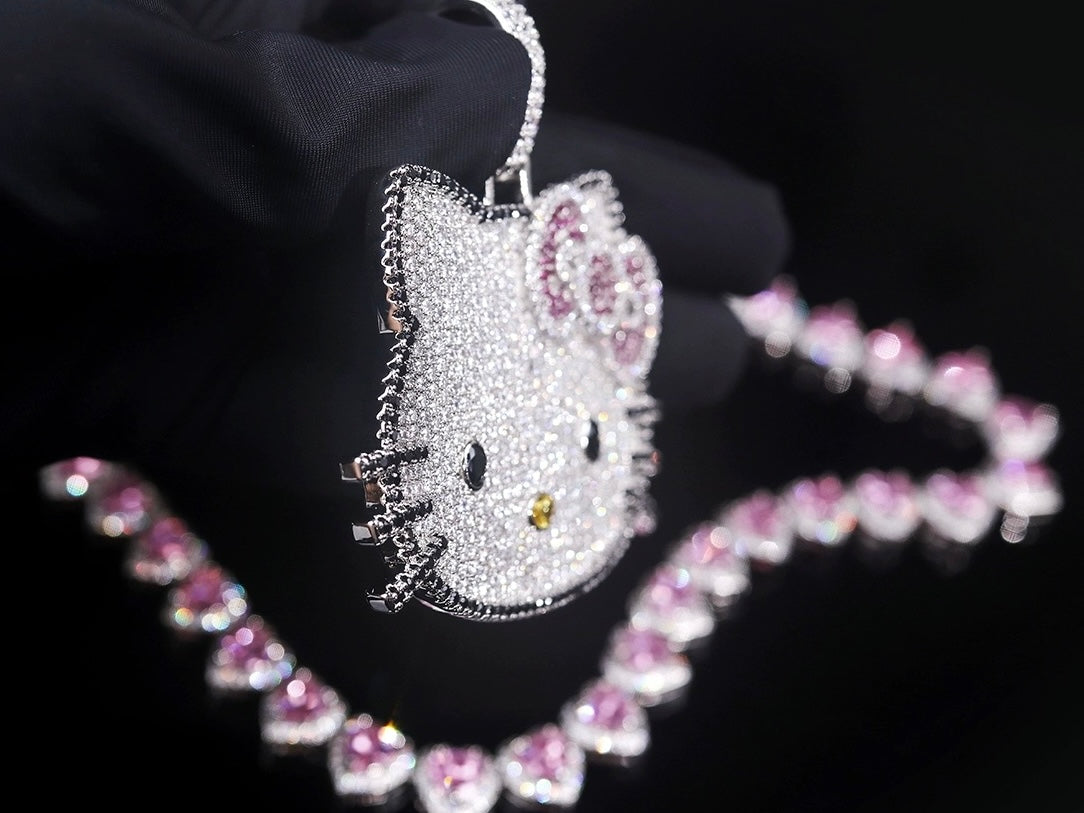Hellokitty Sparkly Rhinestone Chunky Chain Necklace Jewelry（Velvet Gift Box Packing）