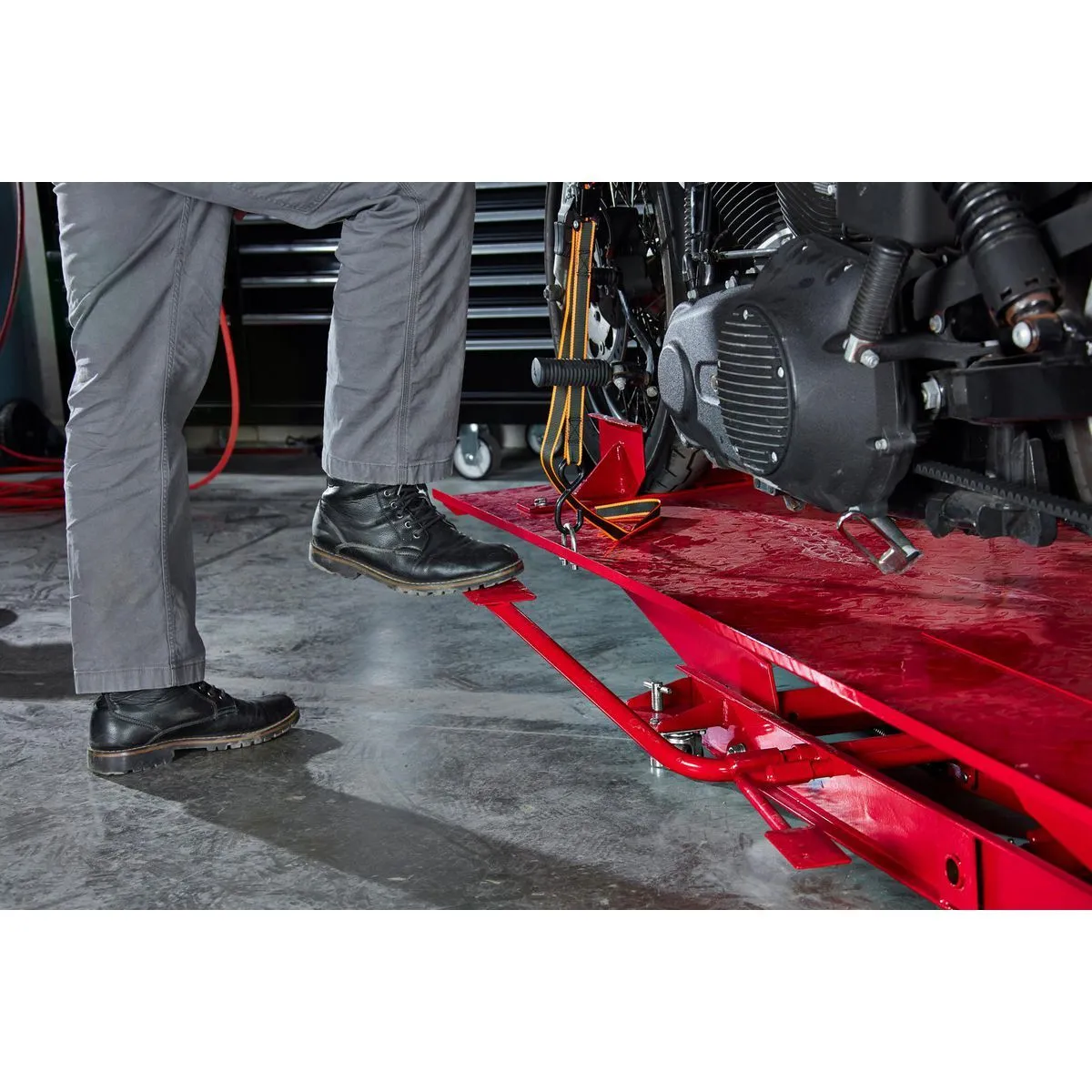 Motorcycle Lift 1000 LB (1/2 Ton) Capacity Lift ATV Lift Bike Stand Jack Table