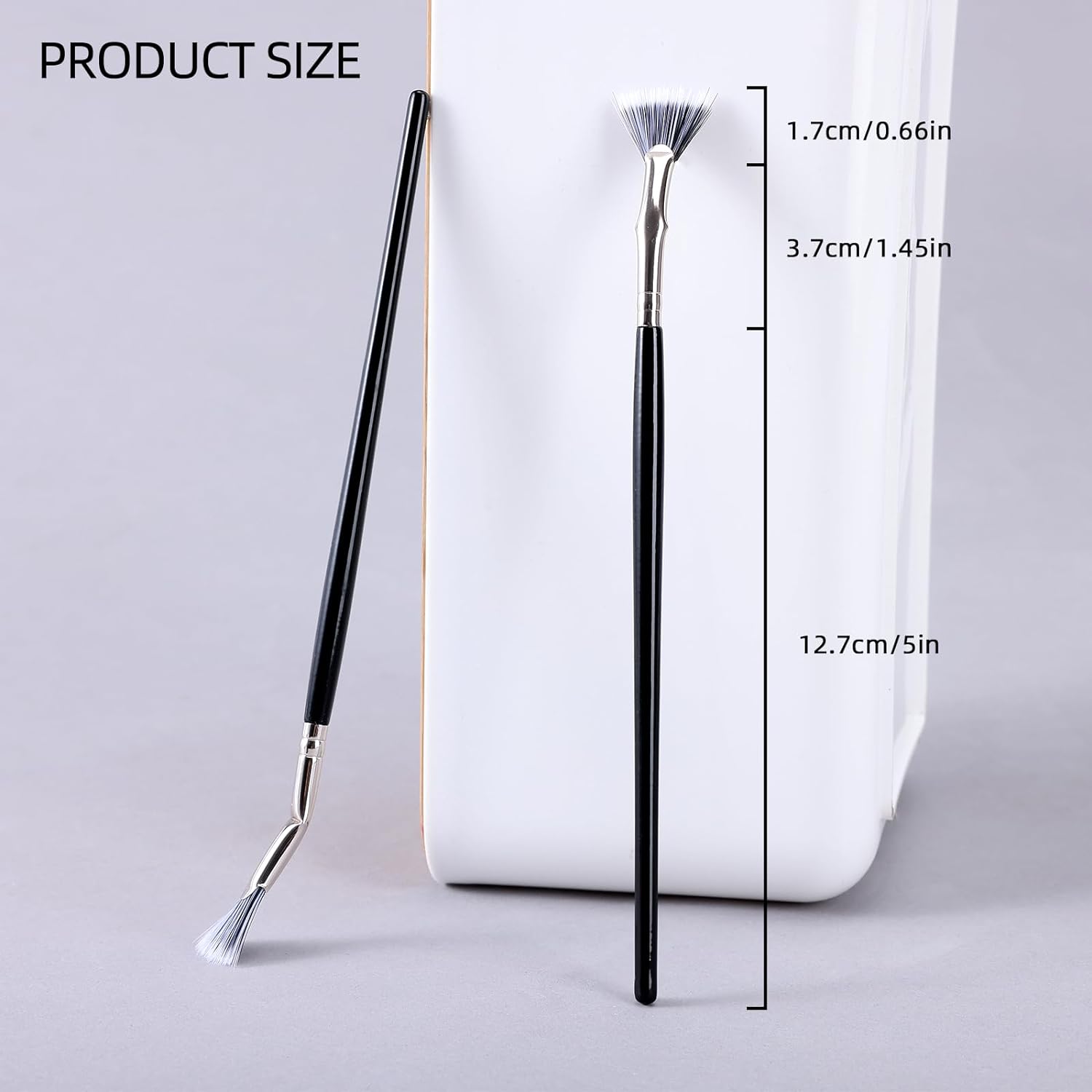 Foldable angled eyelash brus