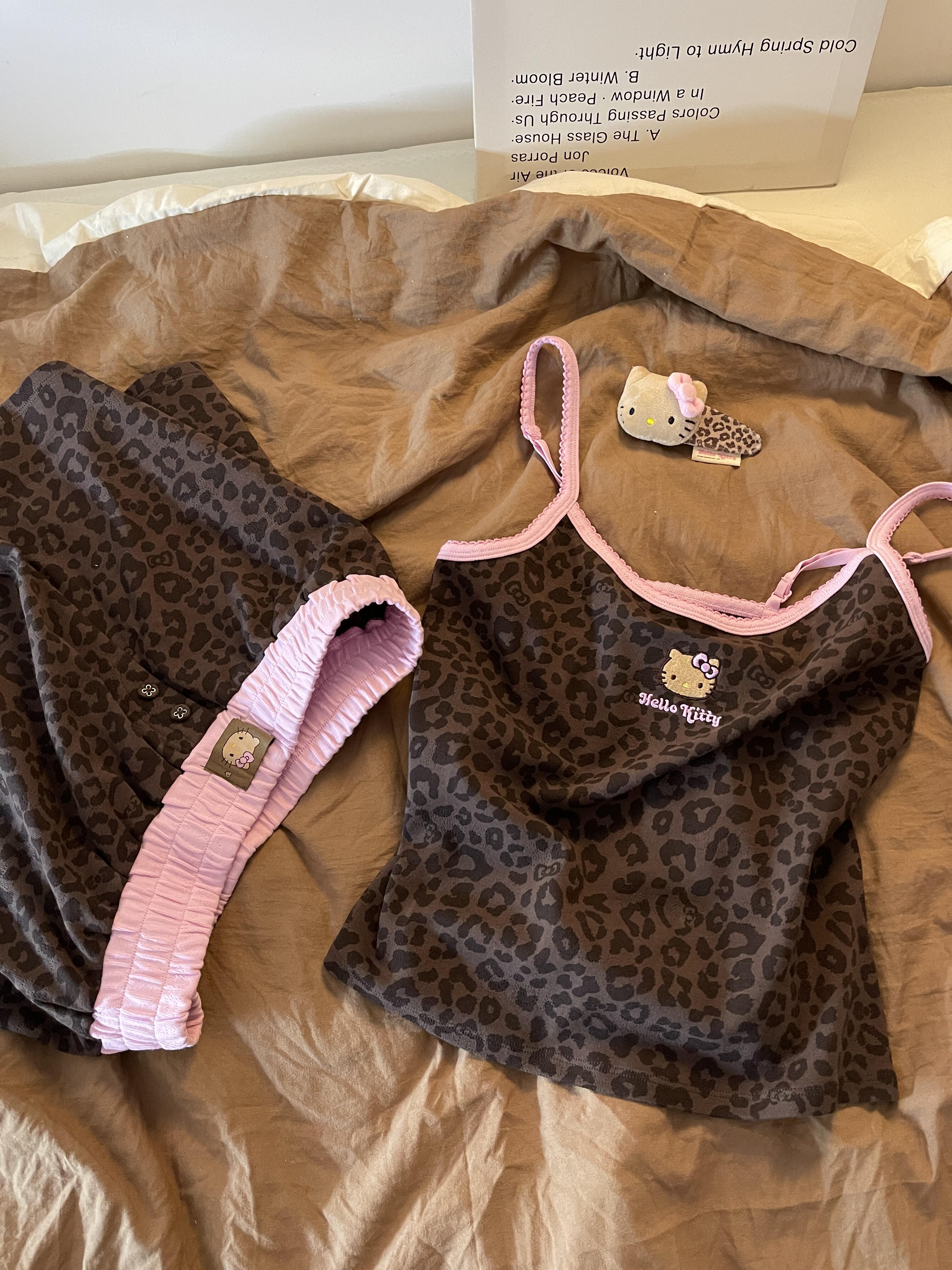 Hellokitty Leopard Print Cotton Pajama Set 2 Piece