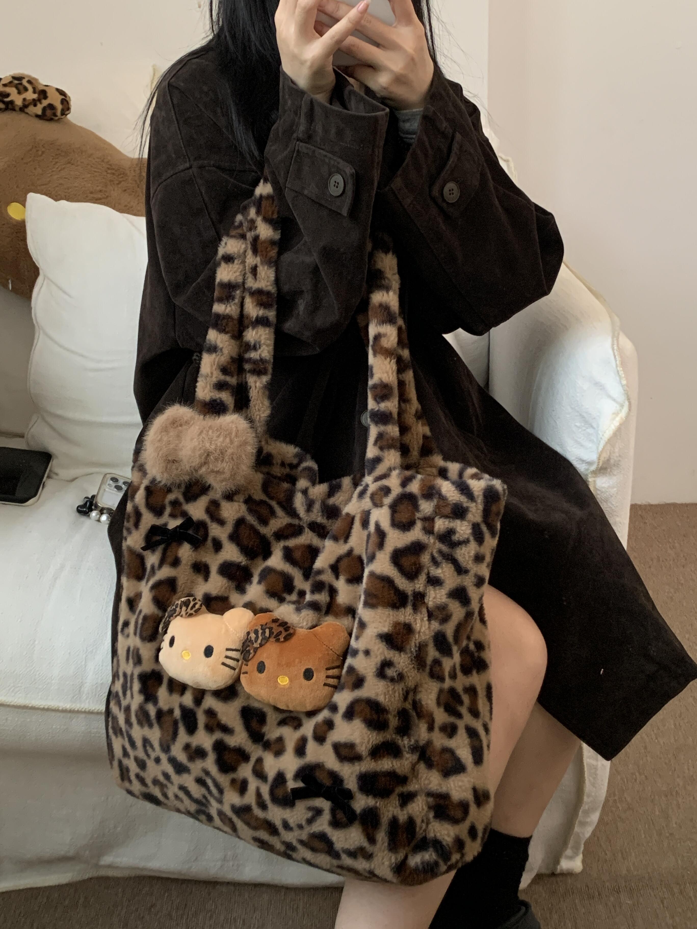 Hellokitty Leopard Print Plush Bag Handbags