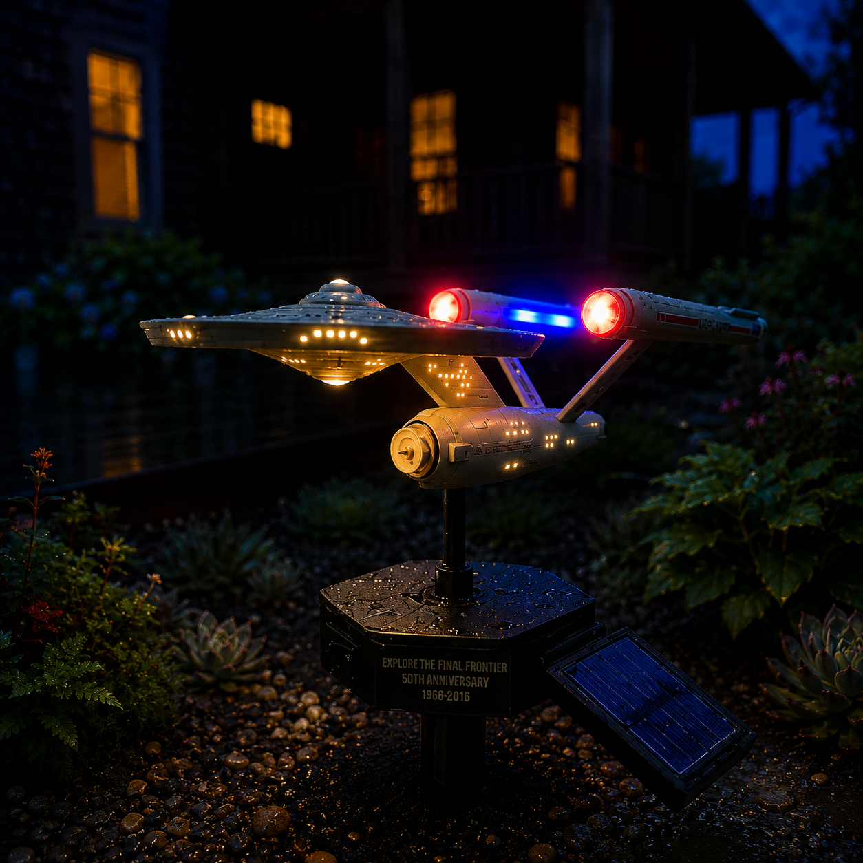 ✨Sci-Fi Starship Solar Garden Light