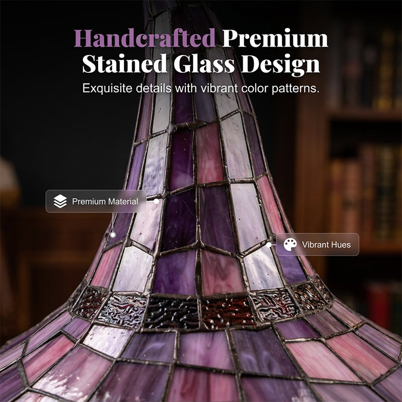 🧙‍♀🧙‍♀🧙‍♀Betoverende sfeer dankzij de heksenlamp van gebrandschilderd glas.