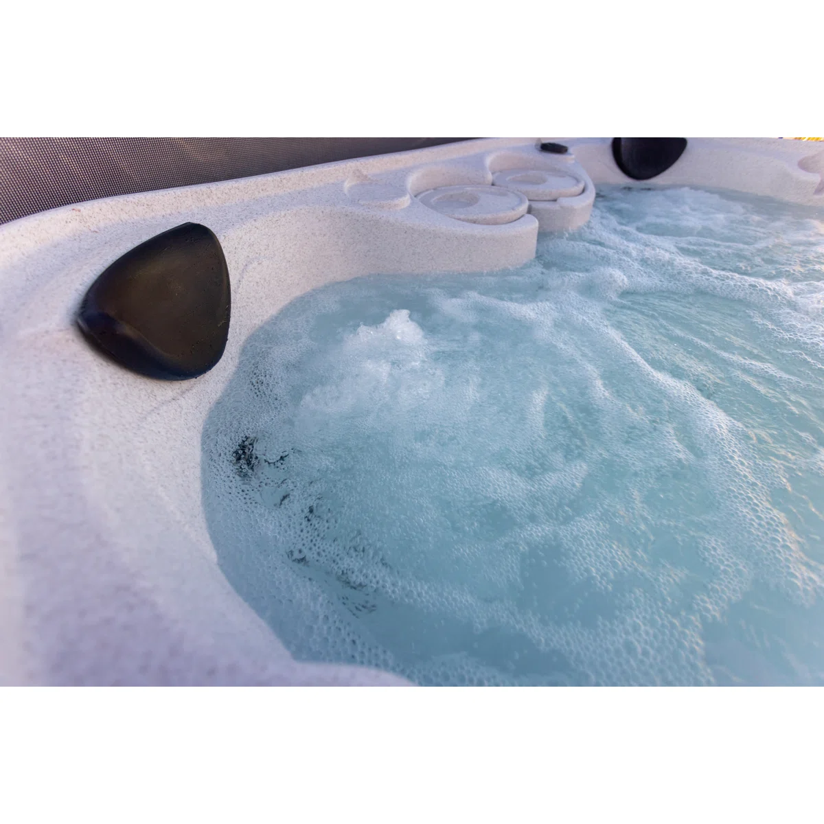 DayDream 3500 Ensemble 7-Person 35-Jet Plug & Play Hot Tub with Ozonator AR4-HU2-WTBE