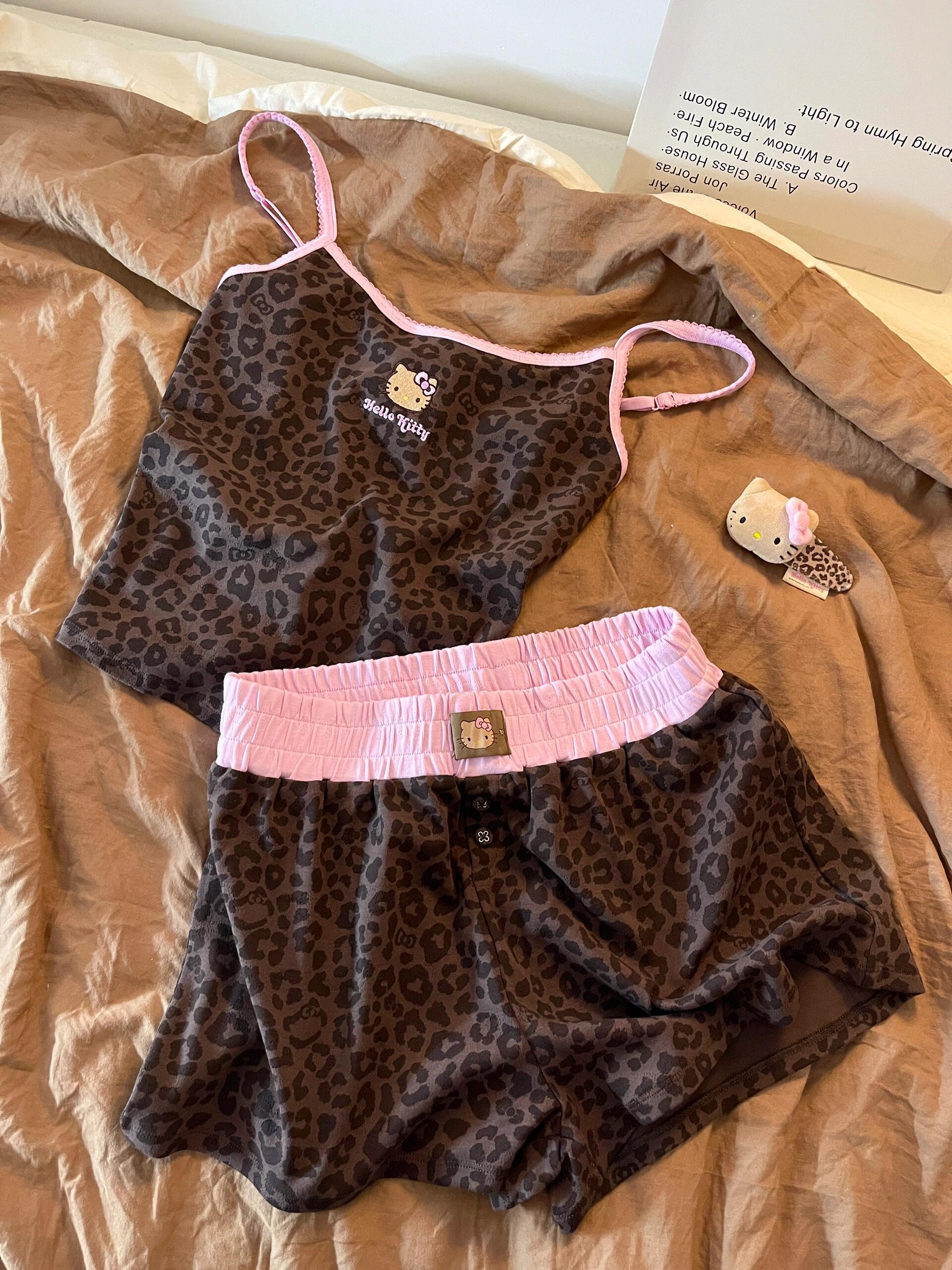 Hellokitty Leopard Print Cotton Pajama Set 2 Piece