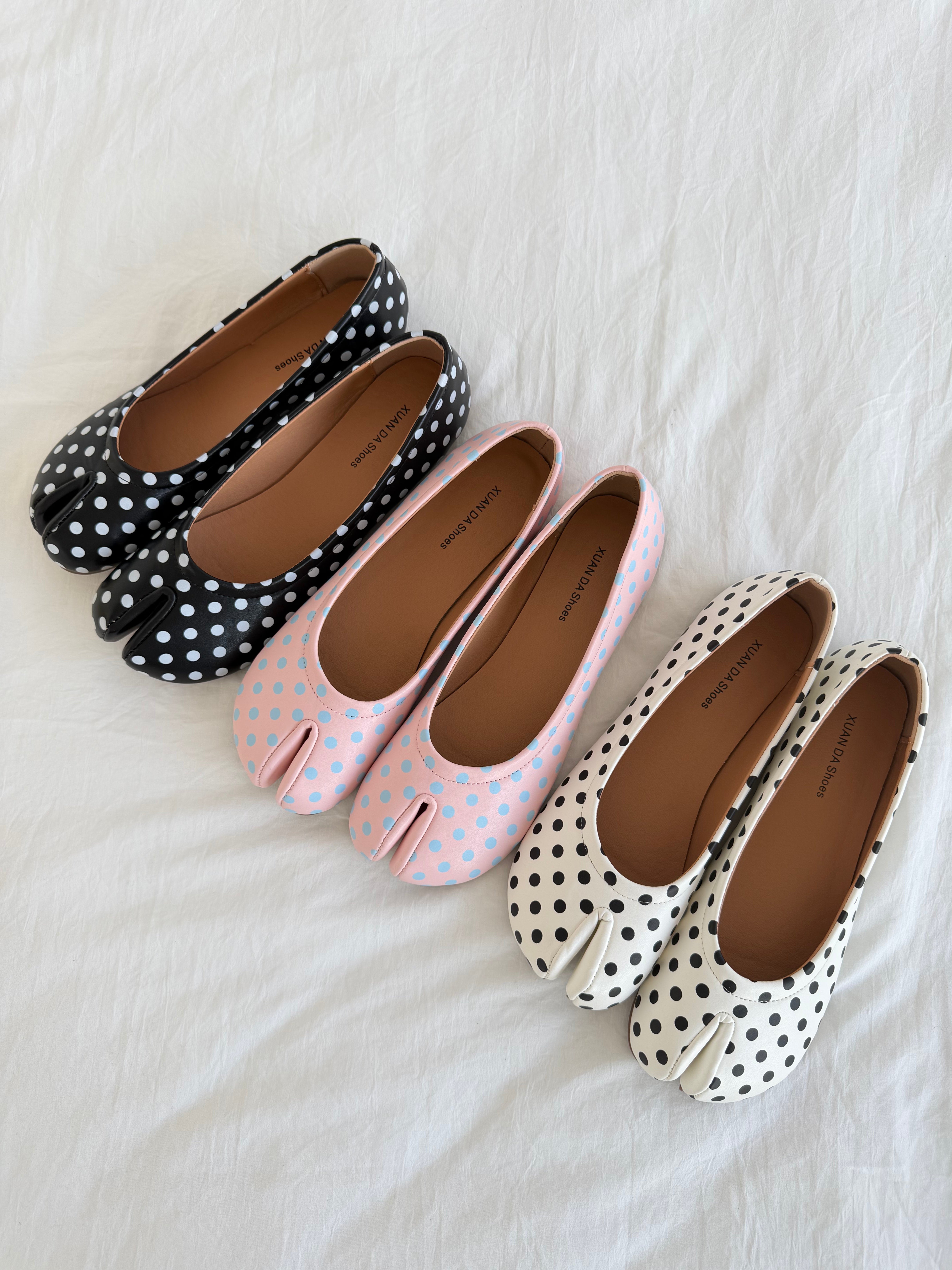 Girly Polk Dot Tabi Shoes Mary Janes Ballet Flat Low Top Split Toe Cute Casual Lightweight Shoes