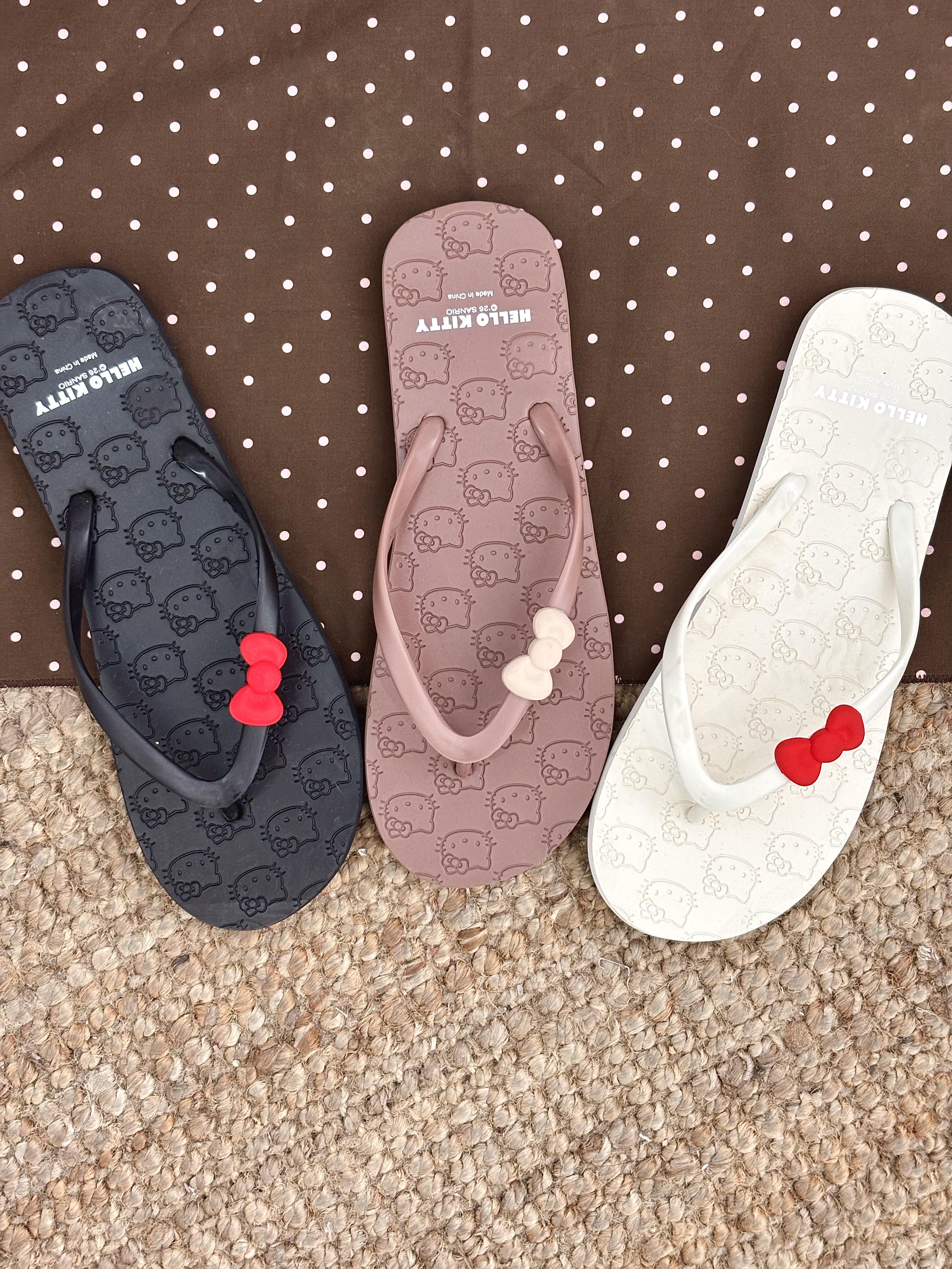 Hellokitty Beach Casual Slim Flip Flop Sandals Shower Shoes