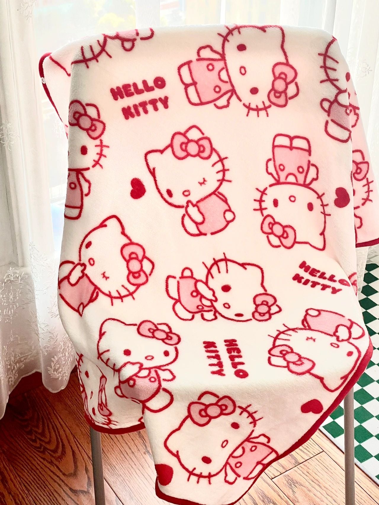 Hellokitty Wearable Blanket for Adults Fuzzy Warm Cozy Plush Furry Throw Cloak Wrap -Gifts for Women Adults and Kids