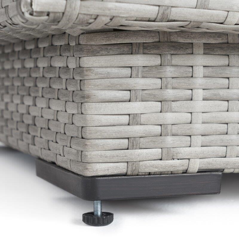 Castelli 7 - Person Seating Group with Cushions