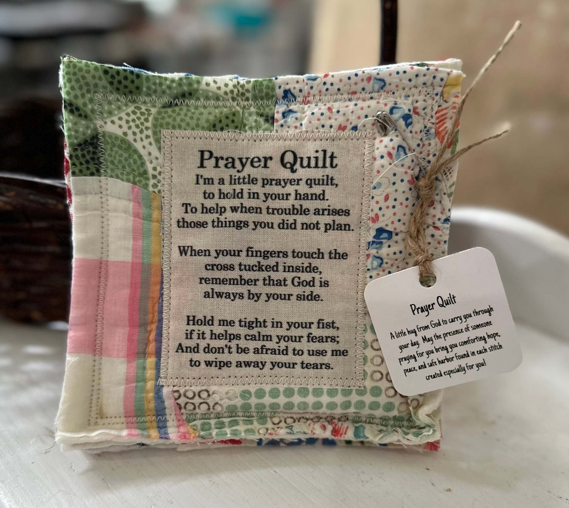 💥Final 3-hour Preferential Deal 💥🎁Handmade Prayer Quilt with cross inside