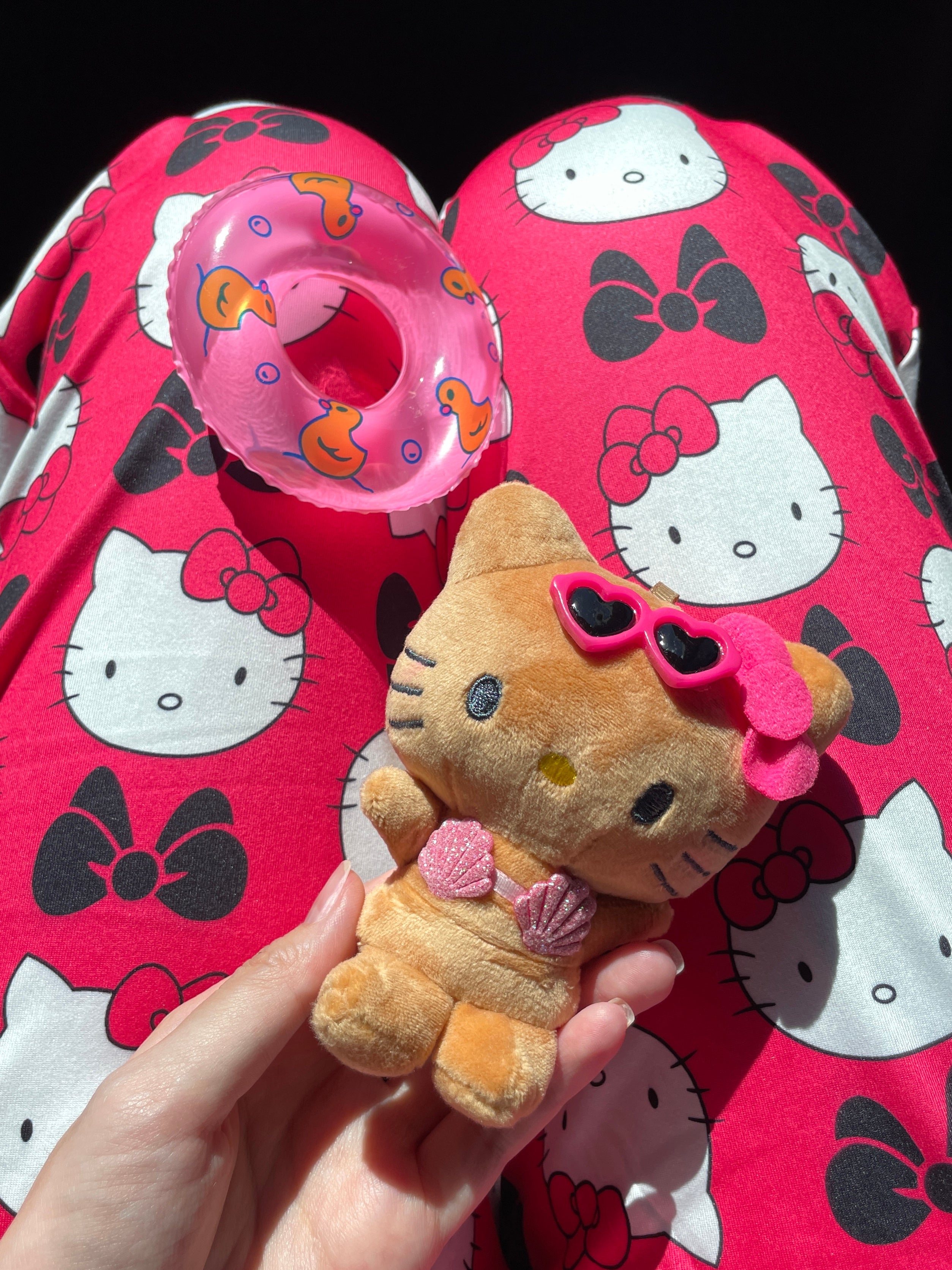 Tan Hellokitty Swimming Ring Plush Keychain｜5in/12Cm