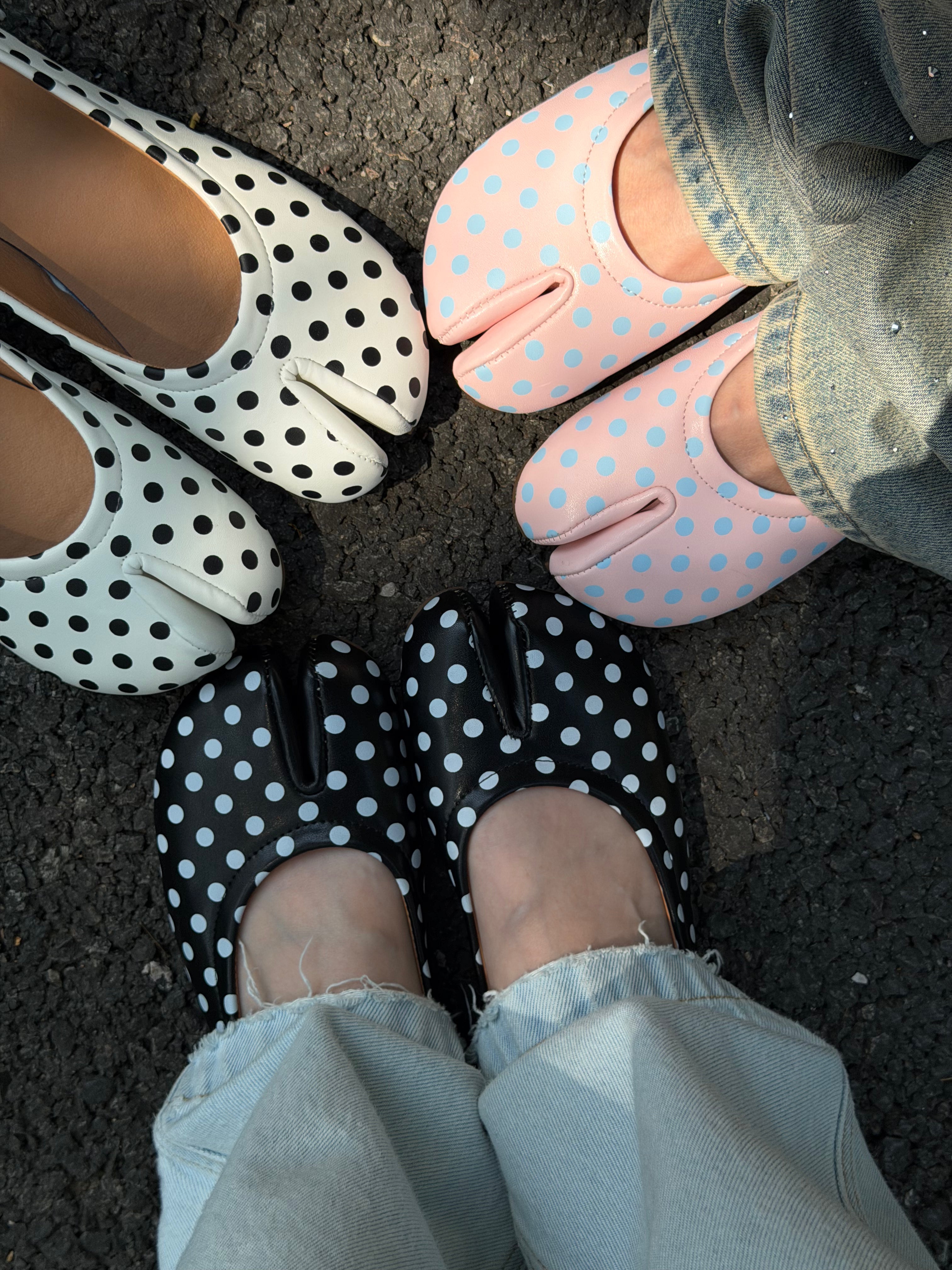 Girly Polk Dot Tabi Shoes Mary Janes Ballet Flat Low Top Split Toe Cute Casual Lightweight Shoes
