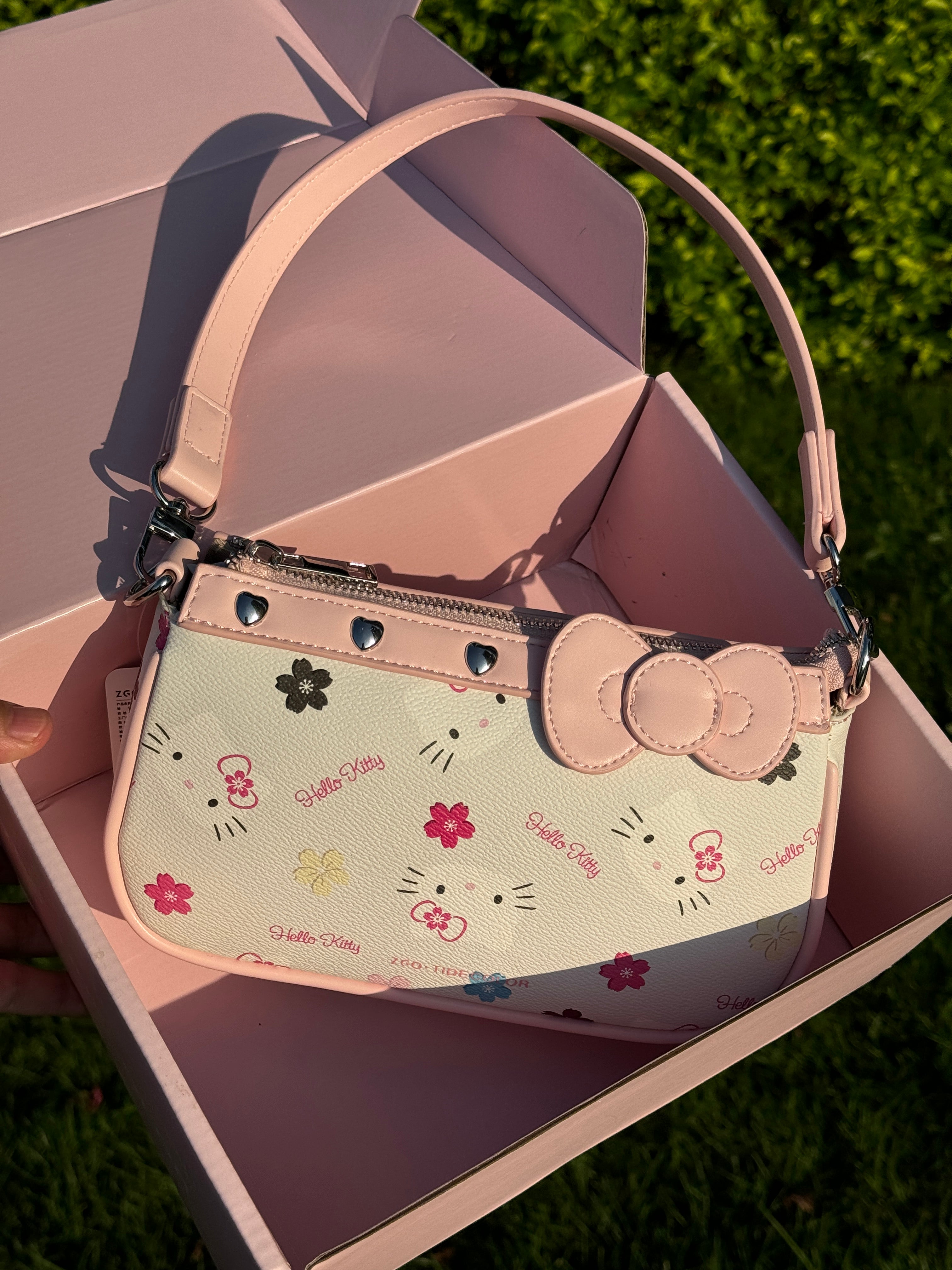 Hellokitty Hobo Bag Small Clutch Totes Handbag Top Handle Purse（gift box packaging）
